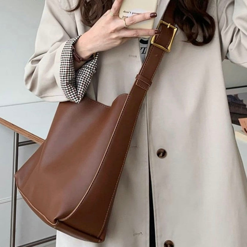 Amélie™ | Chic Leather Handbag